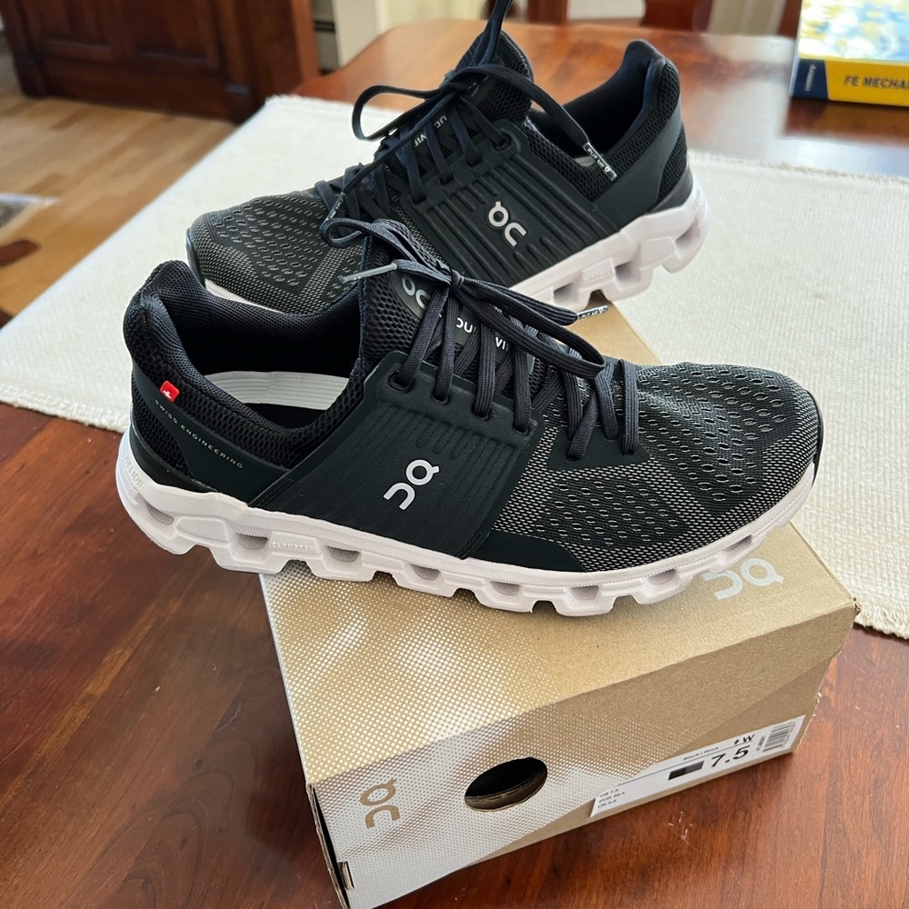 On Running Cloudswift black | rock size 7.5